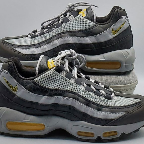 Nike Other - Nike Air Max 95 SE Wolf Grey Men Size 8.5